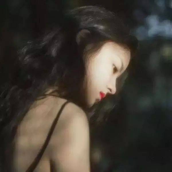 濑田宗次郎（身份：十刃最强、“天剑”、微笑的修罗） - 国产剧全集免费在线观看 - 平板直播